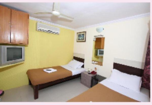 Hotel Sapphire Residency مومباي الغرفة الصورة