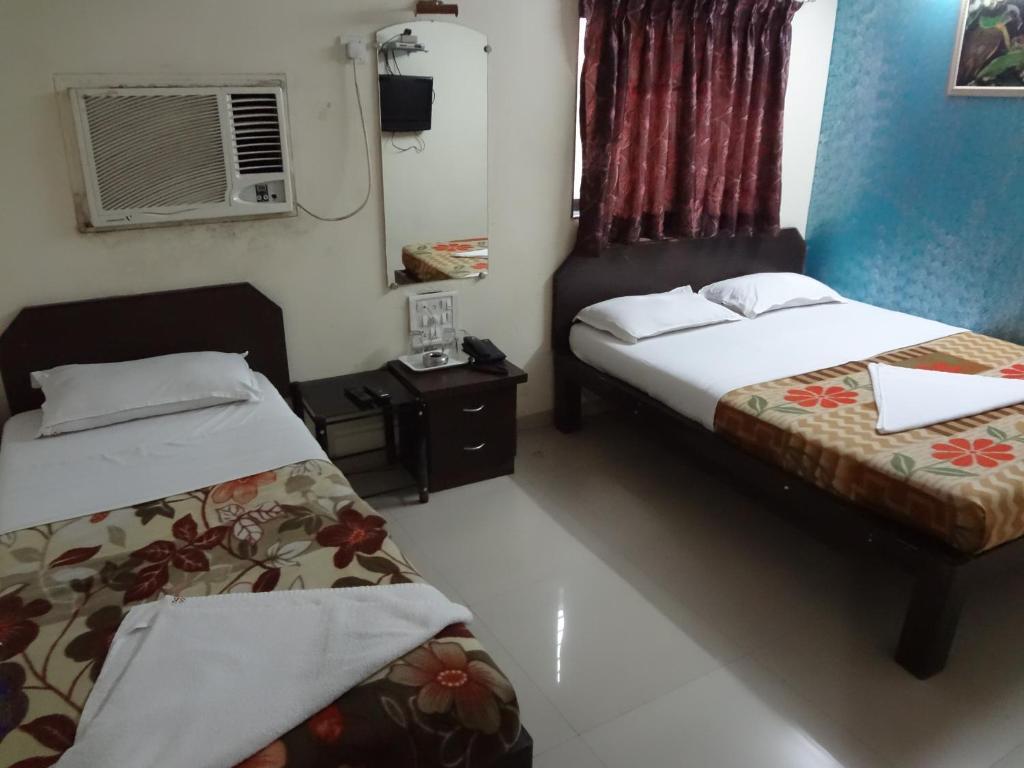 Hotel Sapphire Residency مومباي الغرفة الصورة