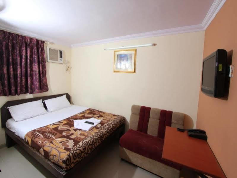 Hotel Sapphire Residency مومباي المظهر الخارجي الصورة
